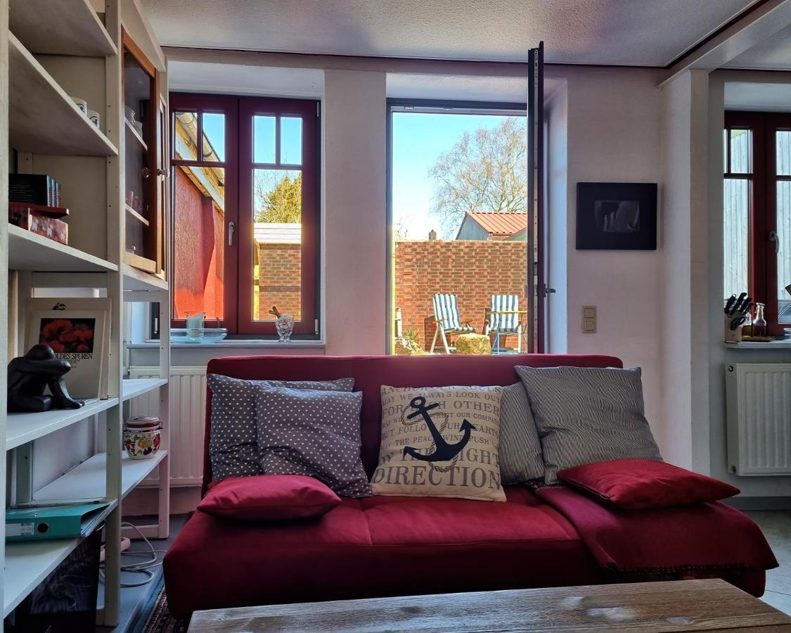 Gemütliches Ferienhaus - ankommen und wohlfühlen Husum  Exterior foto